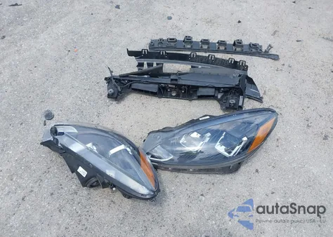 2021 Ford Escape Se из США, поврежденный, VIN 1FMCU9G61MUA30151